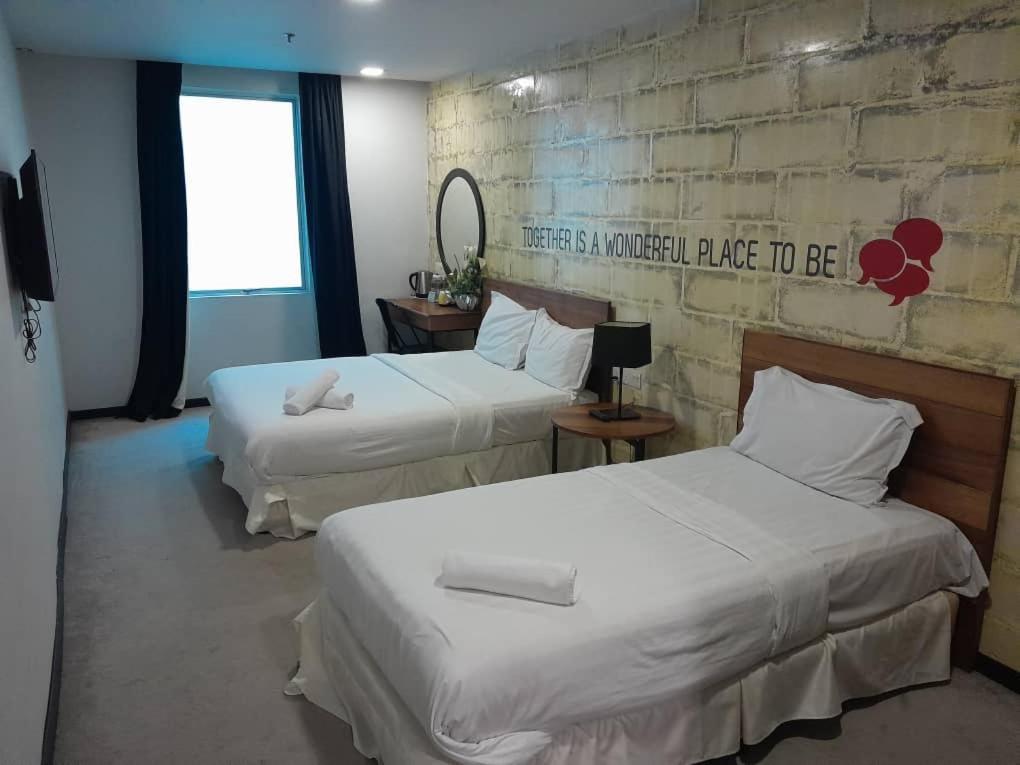 Hotel Regal Vista Ипох Экстерьер фото