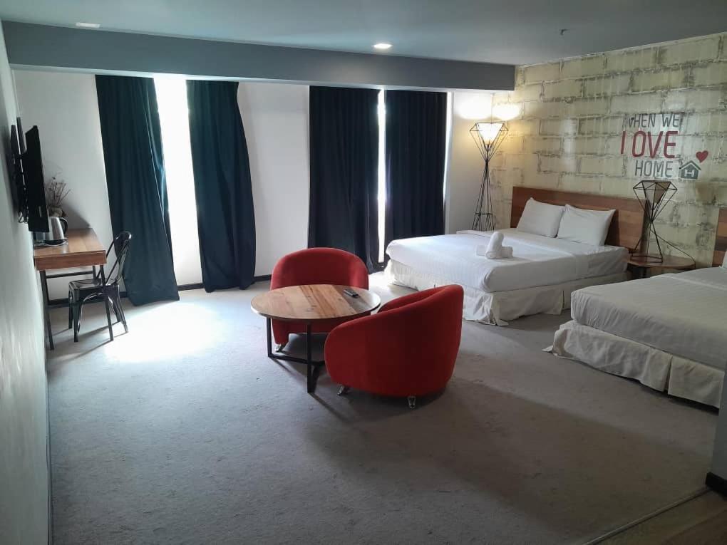 Hotel Regal Vista Ипох Экстерьер фото