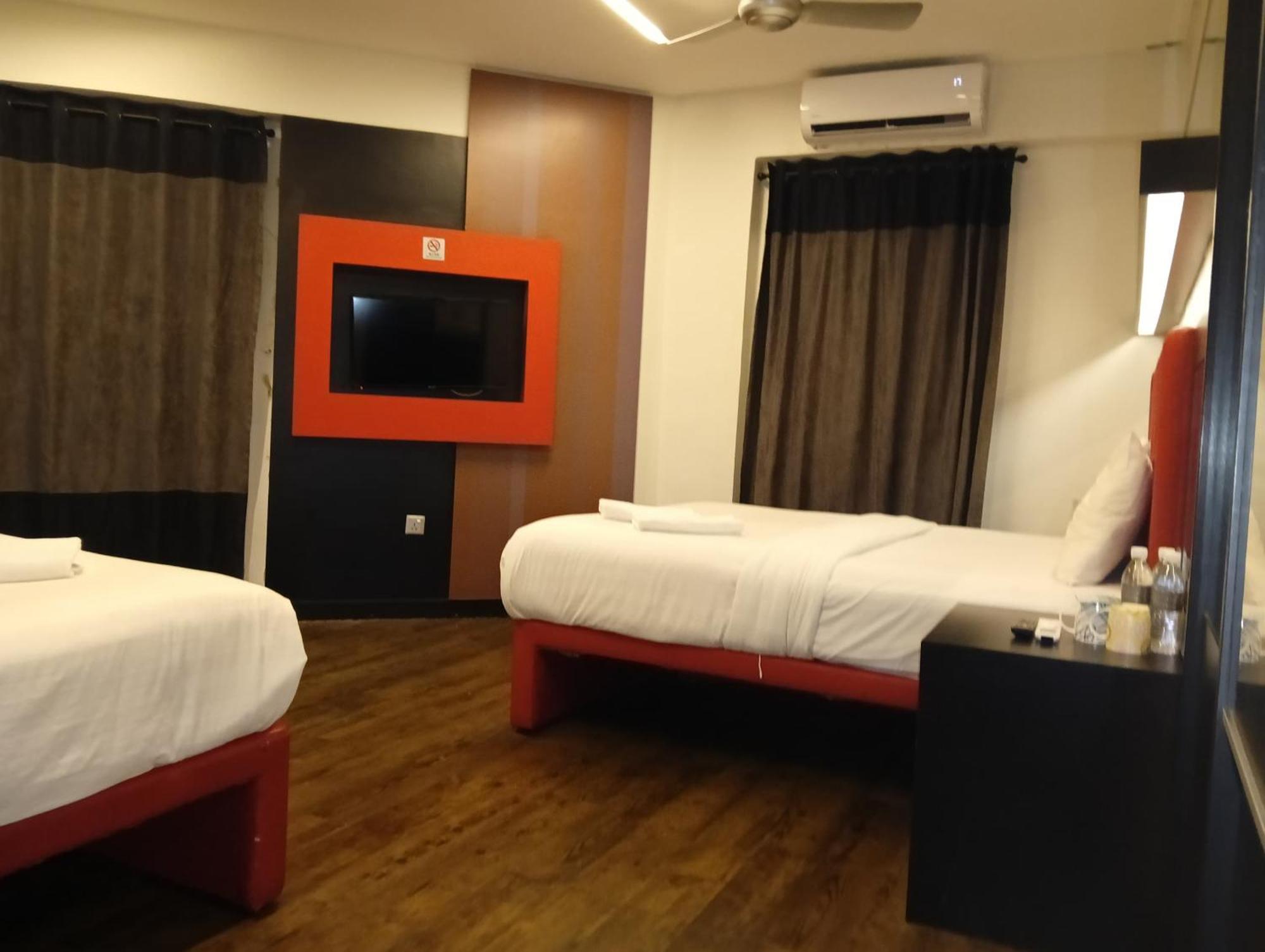 Hotel Regal Vista Ипох Экстерьер фото